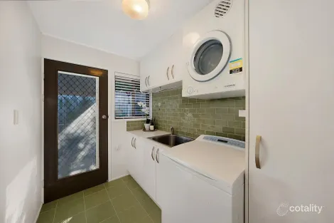 Property photo of 3 Jolimont Street Sherwood QLD 4075