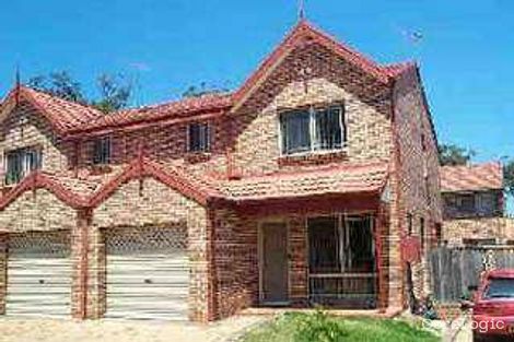 Property photo of 9/10 Owen Jones Row Menai NSW 2234