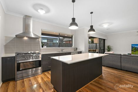 Property photo of 24 Herring Avenue Cranbourne North VIC 3977