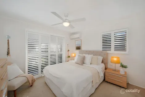 Property photo of 3 Jolimont Street Sherwood QLD 4075