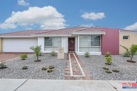 Property photo of 76 Harden Park Trail Carramar WA 6031