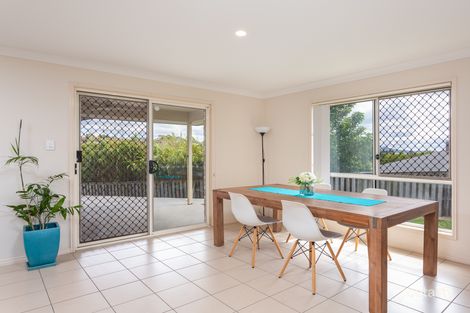 Property photo of 5 Codrington Circuit Pacific Pines QLD 4211