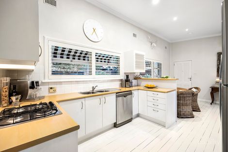 Property photo of 52 Kevin Avenue Avalon Beach NSW 2107