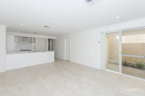 Property photo of 403 Shorehaven Boulevard Alkimos WA 6038