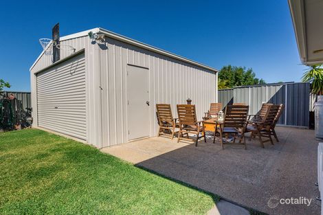 Property photo of 1 Belmont Place Emerald QLD 4720