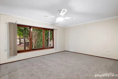 Property photo of 11 Blackbutt Place Leonay NSW 2750