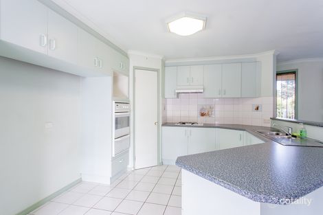 Property photo of 3 Vance Close Darley VIC 3340