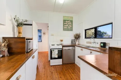 Property photo of 73 Hamilton Avenue Wandal QLD 4700