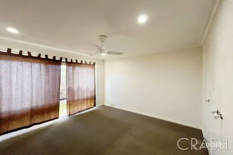 Property photo of 4 Bayham Place Huntingdale WA 6110