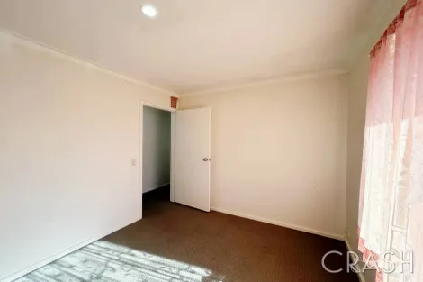 Property photo of 4 Bayham Place Huntingdale WA 6110