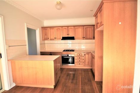 Property photo of 2/14 Camden Road Hughesdale VIC 3166