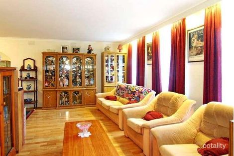 Property photo of 31 Piperita Road Ferntree Gully VIC 3156