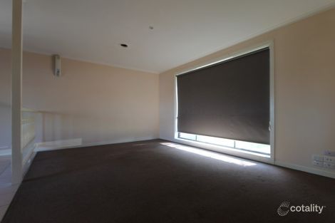 Property photo of 1A Manna Gum Walk South Morang VIC 3752