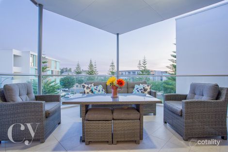 8/2 South Beach Prom, North Coogee, WA 6163