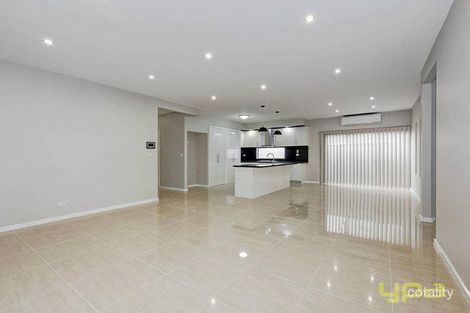 Property photo of 26 Villandry Street Roxburgh Park VIC 3064