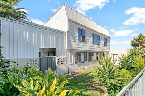 Property photo of 72 Riverview Drive Port Noarlunga SA 5167