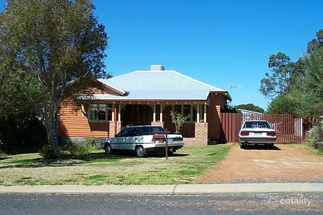 12 Simpson St, Collie, WA 6225