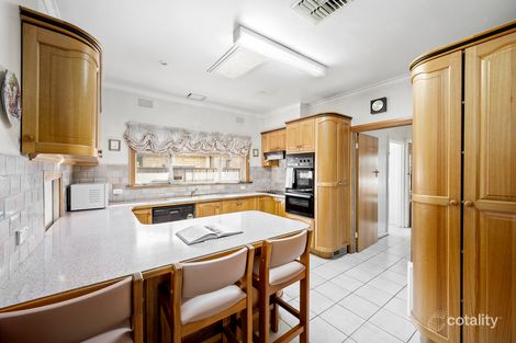 Property photo of 141 Thompsons Road Bulleen VIC 3105