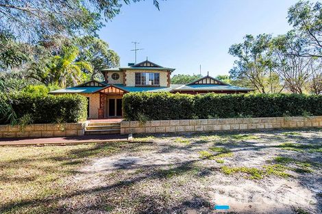 Property photo of 8 Crescent Drive Bouvard WA 6211