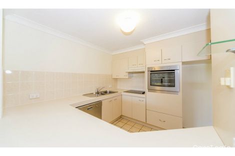 Property photo of 21/37 Bayview Street Runaway Bay QLD 4216