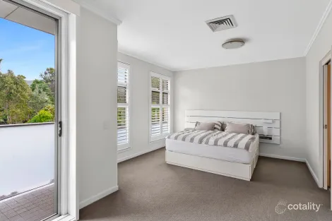 Property photo of 5 Hakea Drive Warriewood NSW 2102