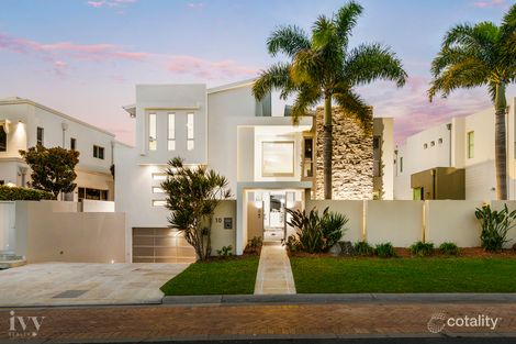 Property photo of 10 Royal Albert Crescent Paradise Point QLD 4216