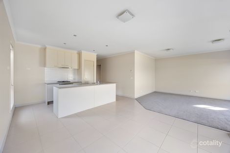 Property photo of 22 Echo Place Alfredton VIC 3350