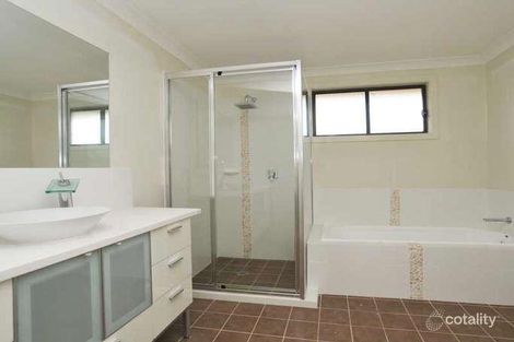 Property photo of 32 Poplar Level Terrace East Branxton NSW 2335