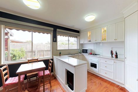 Property photo of 2 Heather Grove Traralgon VIC 3844