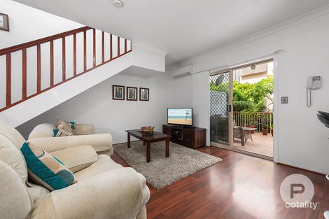 Property photo of 5/55 Riding Road Hawthorne QLD 4171