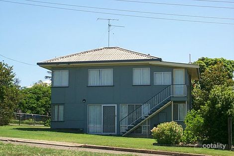 Property photo of 33 Ocean Street Tannum Sands QLD 4680