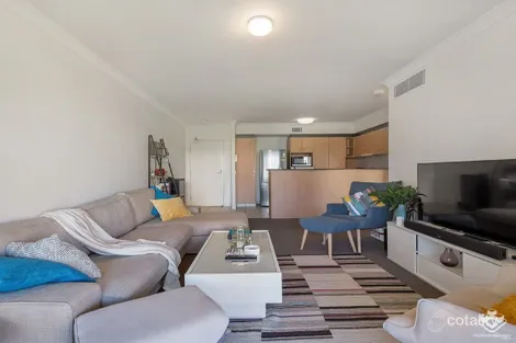 Property photo of 45 Deakin Street Kangaroo Point QLD 4169