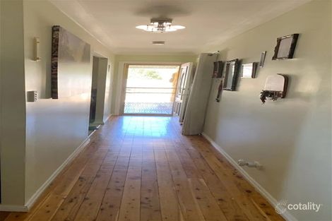 Property photo of 58 Dawson Drive Cowra NSW 2794