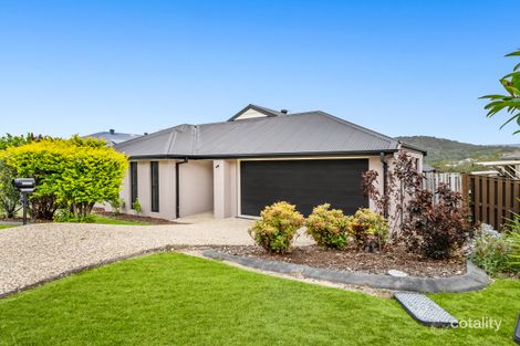 24 Buchanan Cct, Oxenford, QLD 4210