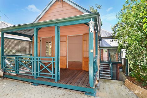 Property photo of 18 Julia Street Highgate Hill QLD 4101