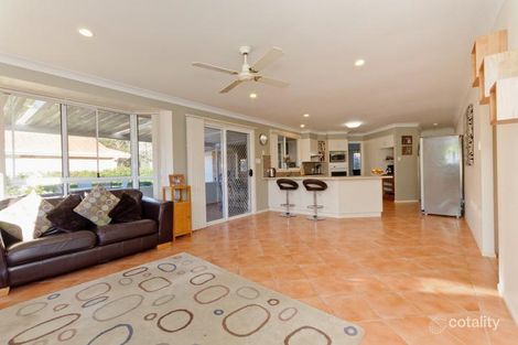 Property photo of 37 Yarra Avenue Port Macquarie NSW 2444