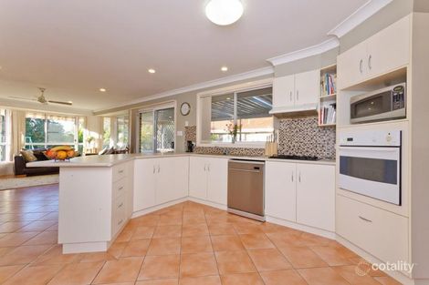Property photo of 37 Yarra Avenue Port Macquarie NSW 2444