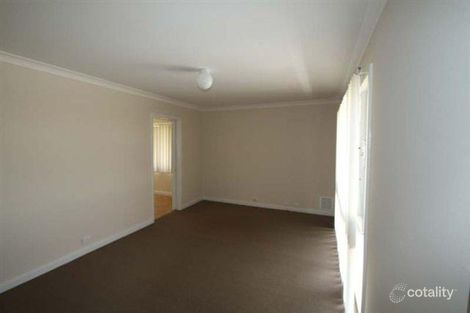 5 Connell Way, Girrawheen, WA 6064