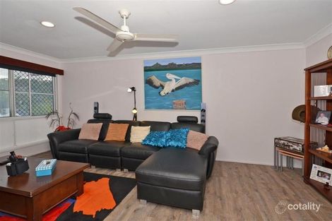 Property photo of 15 Stradbroke Drive Little Mountain QLD 4551