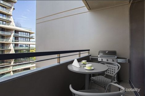 Property photo of 607/74 Queens Road Melbourne VIC 3004