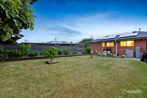 147 Karingal Dr, Frankston, VIC 3199