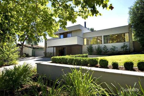 Property photo of 32 Osburn Drive Macgregor ACT 2615