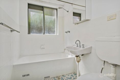 Property photo of 2/5 Sturdee Parade Dee Why NSW 2099