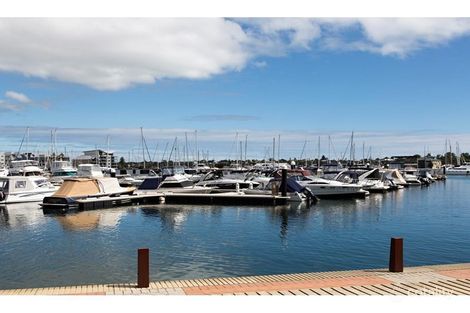 Property photo of 1/28 Spinnaker Quays Mandurah WA 6210