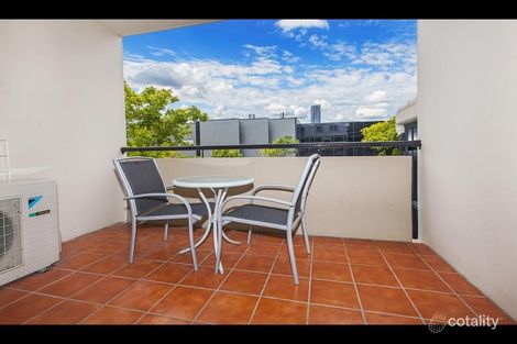 Property photo of 415/448 Boundary Street Spring Hill QLD 4000
