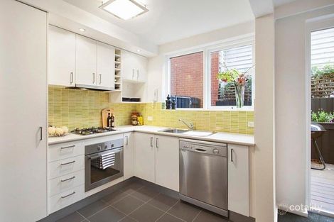 Property photo of 2/66 Park Street St Kilda West VIC 3182