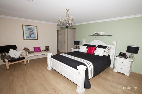 Property photo of 22 Arania Place Bedfordale WA 6112