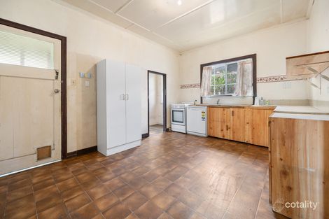 Property photo of 29 Brooke Avenue Southport QLD 4215