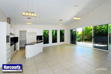 Property photo of 27 Lionheart Crescent Newport QLD 4020