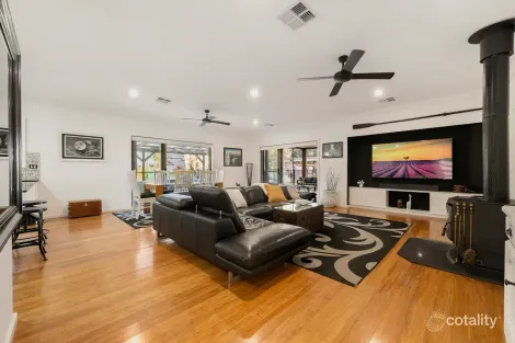 Property photo of 7 Vulture Street Ellalong NSW 2325